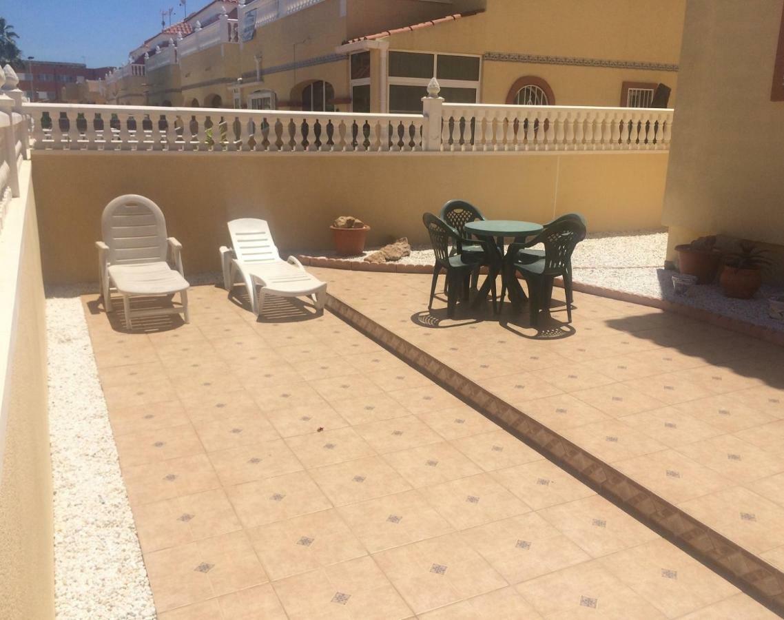 Torrevieja, La Torreta Ground Floor Apartment With Large Private Patio Garden Esterno foto