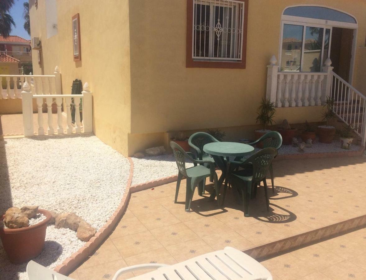 Torrevieja, La Torreta Ground Floor Apartment With Large Private Patio Garden Esterno foto